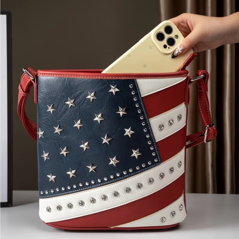 Patriotic Red, White & Blue Star Stud Crossbody Bag - Picture 5 of 8
